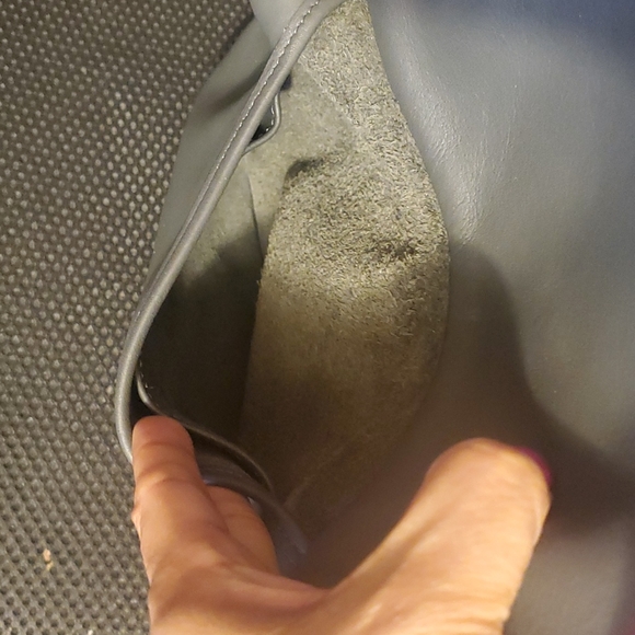 Handbag - Picture 4 of 10